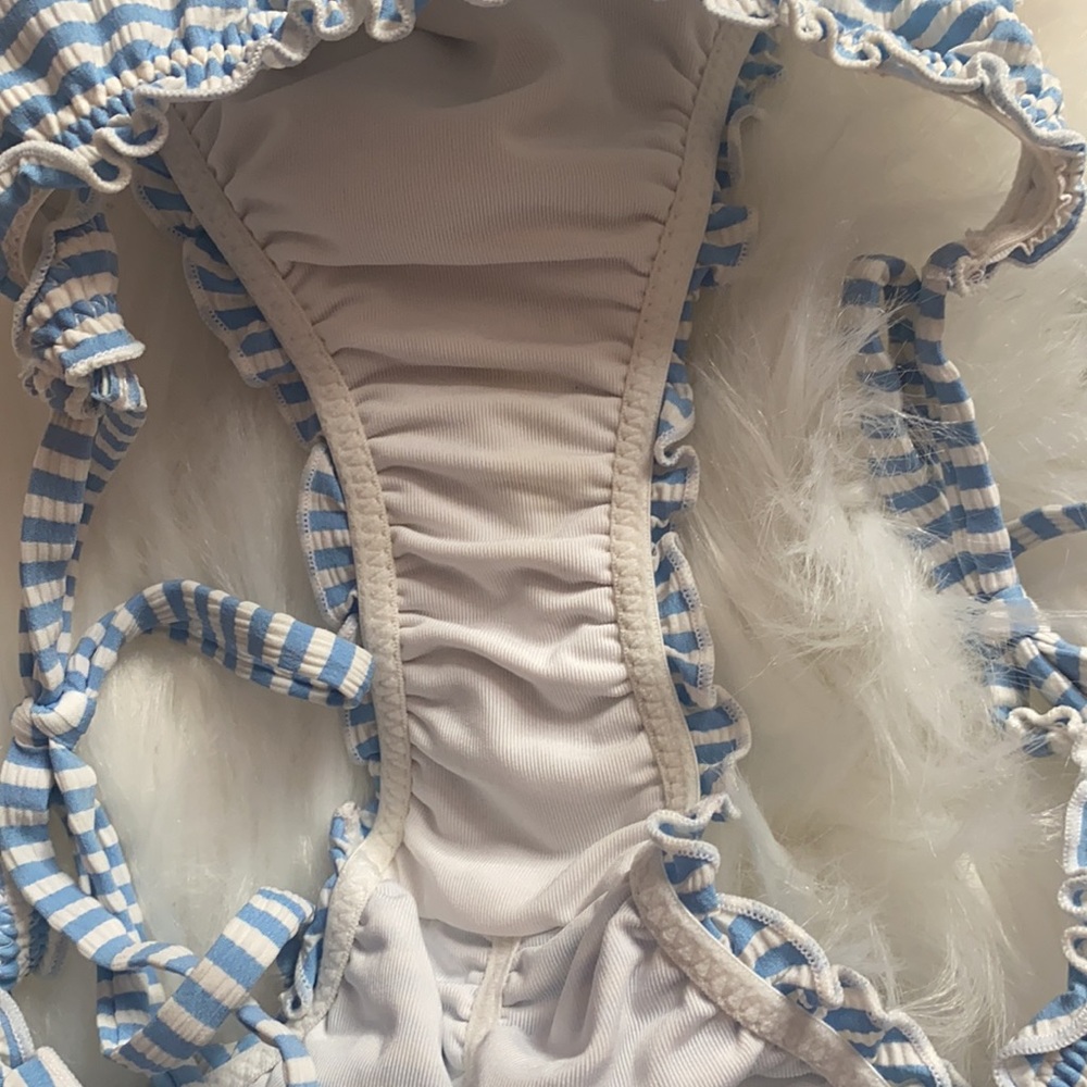 Bikini blue and white - Picture 6 of 6